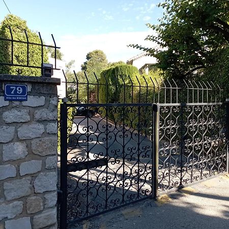 Bel Appartement Bord De Mer A St Cyr Sur Mer Saint-Cyr-sur-Mer Bagian luar foto